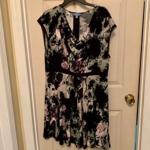 🌞 Vera Wang print sleeveless dress